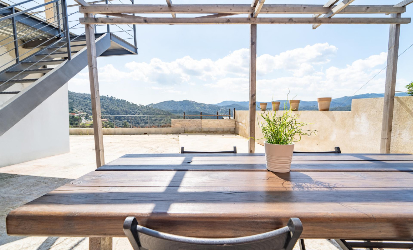 Obra nueva - Chalet - Torrelles de Llobregat