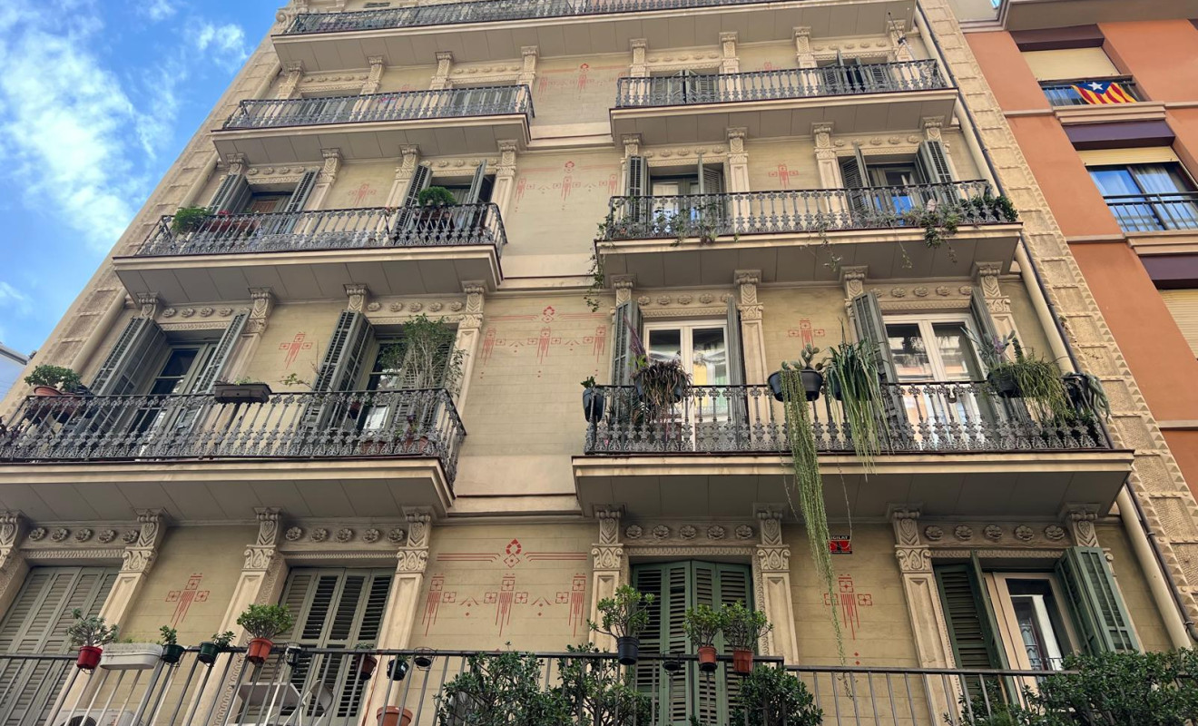 Reventa - Apartamento / piso - Barcelona - Ciutat Vella