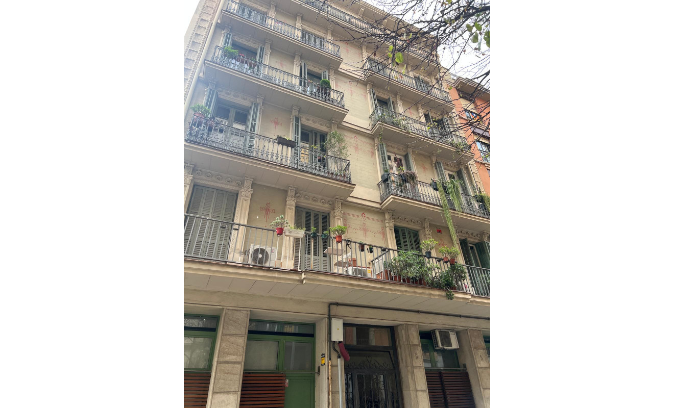 Reventa - Apartamento / piso - Barcelona - Ciutat Vella