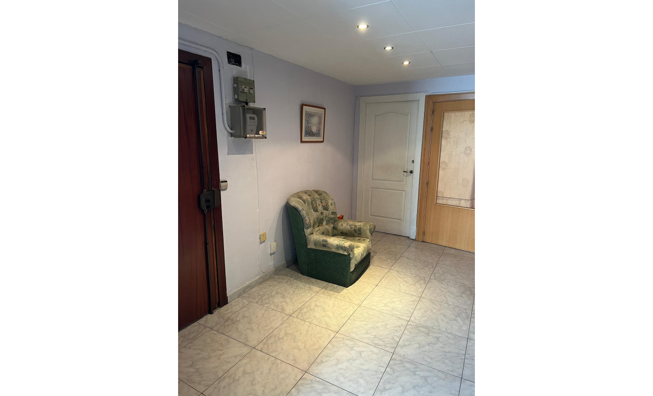 Reventa - Apartamento / piso - Barcelona - Ciutat Vella