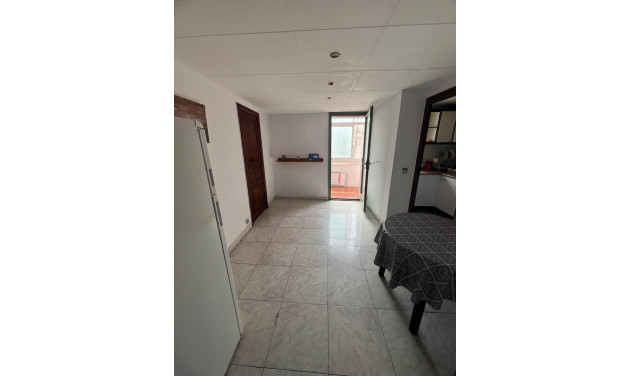 Reventa - Apartamento / piso - Barcelona - Ciutat Vella