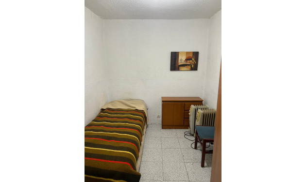 Reventa - Apartamento / piso - Barcelona - Ciutat Vella