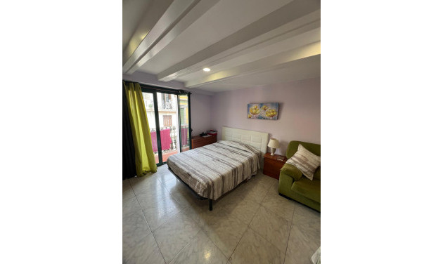 Reventa - Apartamento / piso - Barcelona - Ciutat Vella
