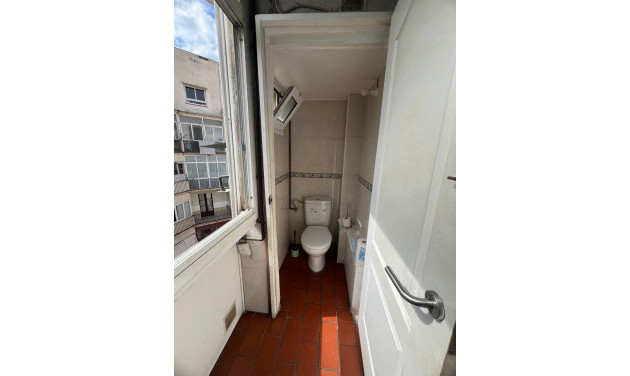 Reventa - Apartamento / piso - Barcelona - Ciutat Vella