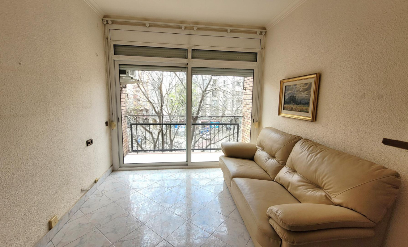 Reventa - Apartamento / piso - Barcelona - Eixample / Sagrada Família