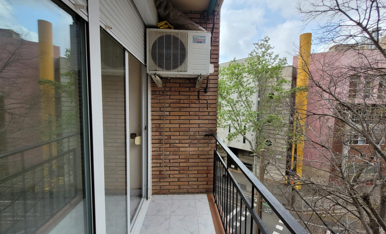 Reventa - Apartamento / piso - Barcelona - Eixample / Sagrada Família