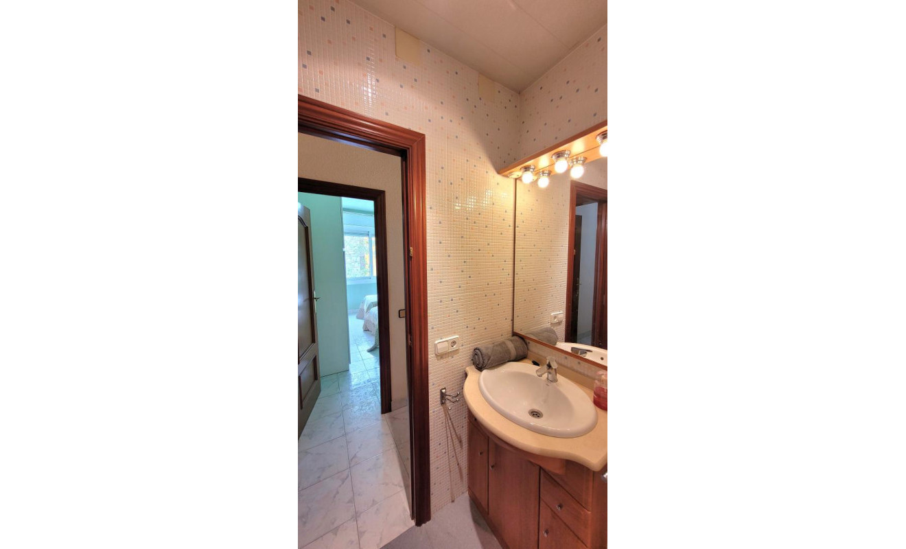 Reventa - Apartamento / piso - Barcelona - Eixample / Sagrada Família