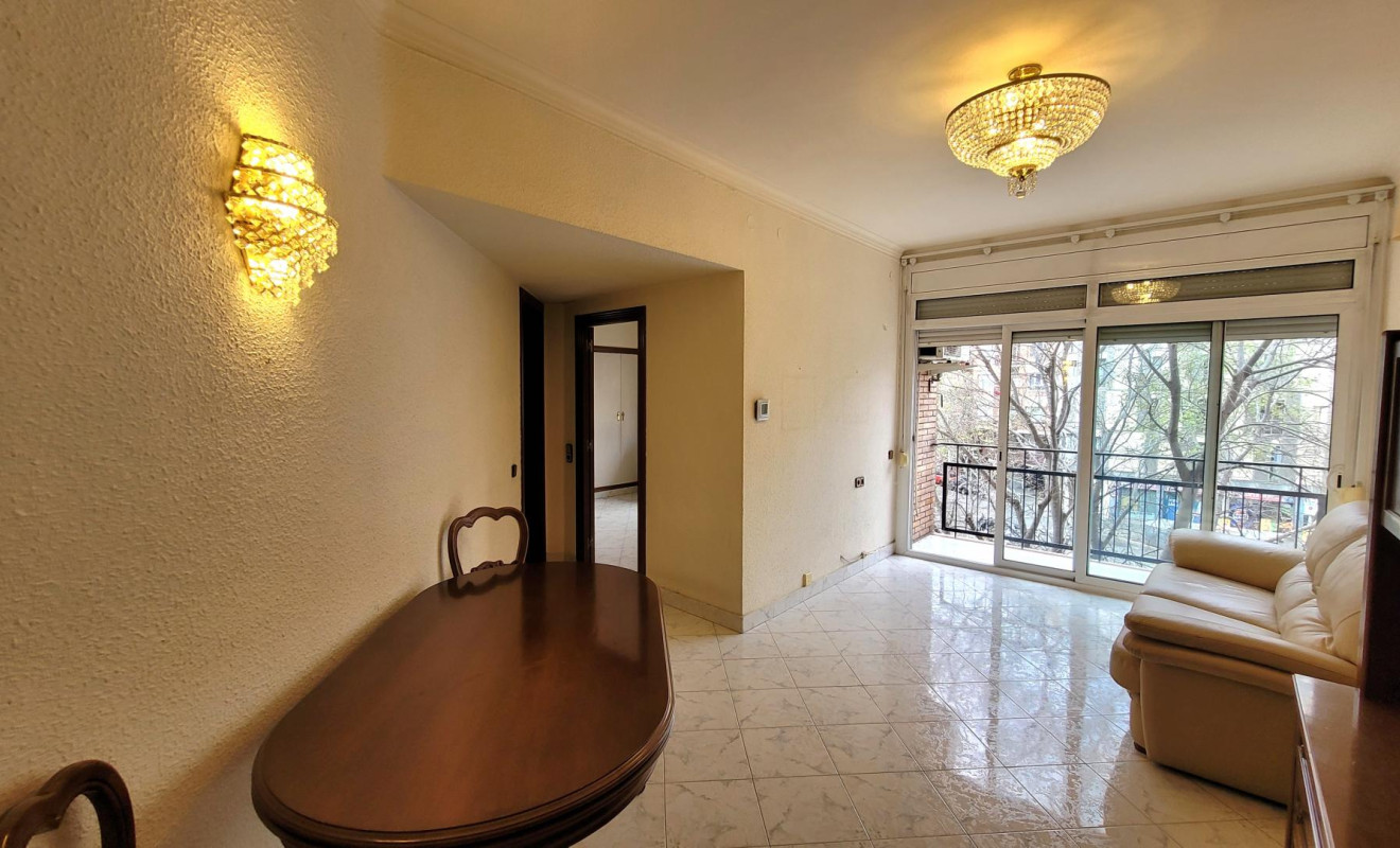 Reventa - Apartamento / piso - Barcelona - Eixample / Sagrada Família