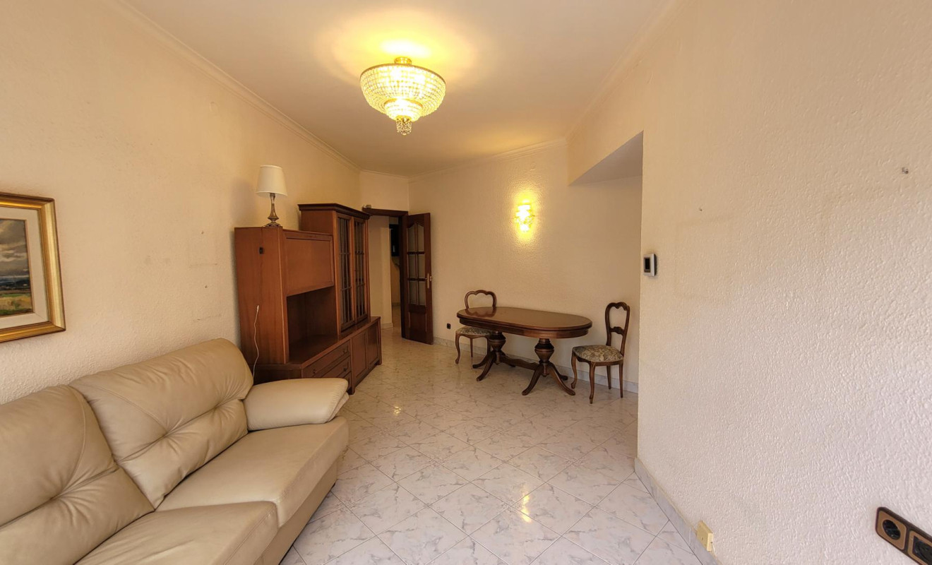 Reventa - Apartamento / piso - Barcelona - Eixample / Sagrada Família