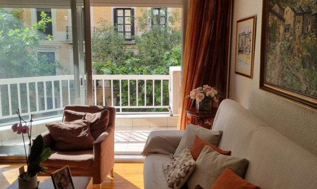 Reventa - Apartamento / piso - Barcelona - Eixample / Antiga Esquerra Eixample