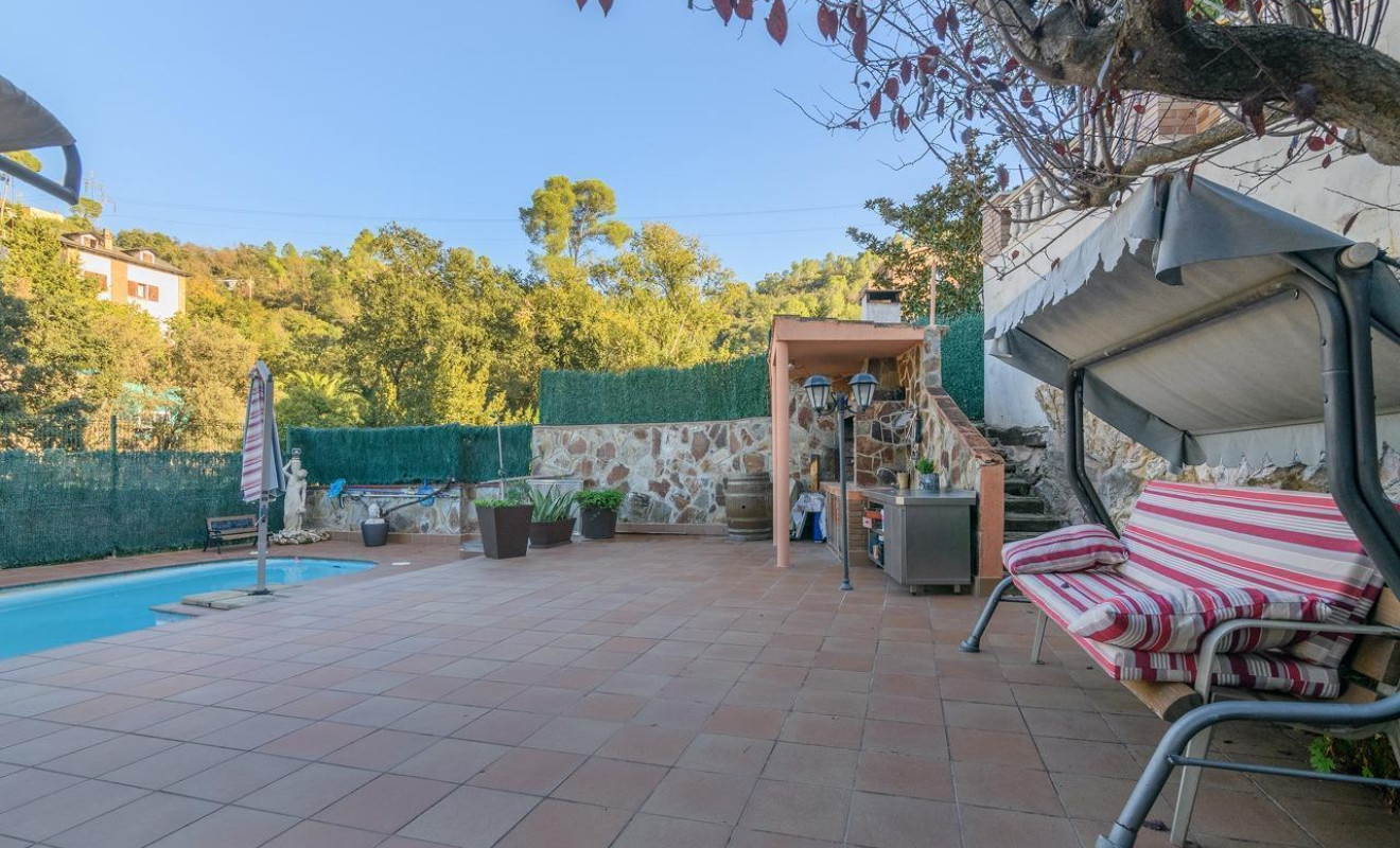 Herverkoop - Villa - Sant Vicenç dels Horts - Sant Roc