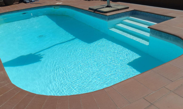 Herverkoop - Villa - Sant Vicenç dels Horts - Sant Roc