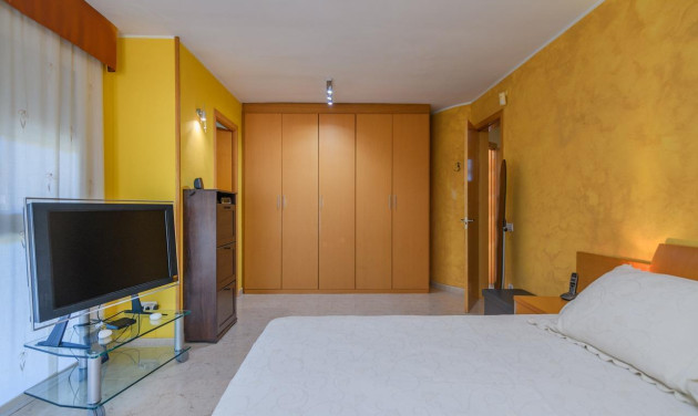 Herverkoop - Villa - Sant Vicenç dels Horts - Sant Roc