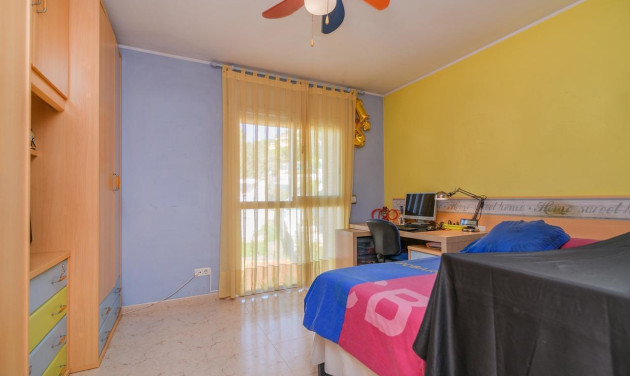 Herverkoop - Villa - Sant Vicenç dels Horts - Sant Roc