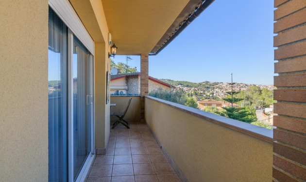 Herverkoop - Villa - Sant Vicenç dels Horts - Sant Roc