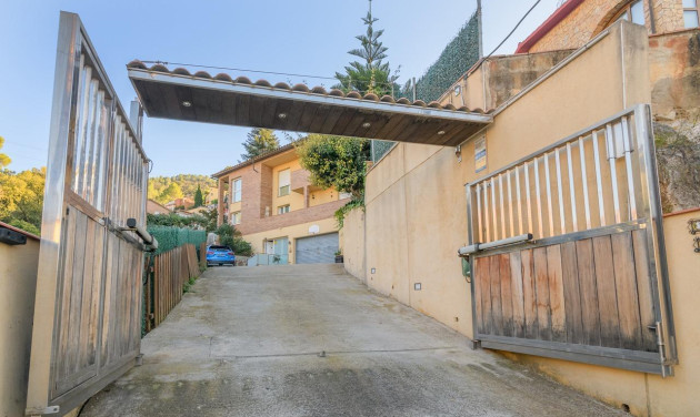Herverkoop - Villa - Sant Vicenç dels Horts - Sant Roc
