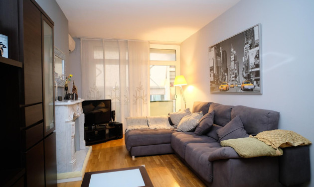 Reventa - Apartamento / piso - Barcelona - Gràcia / Vila de Gràcia