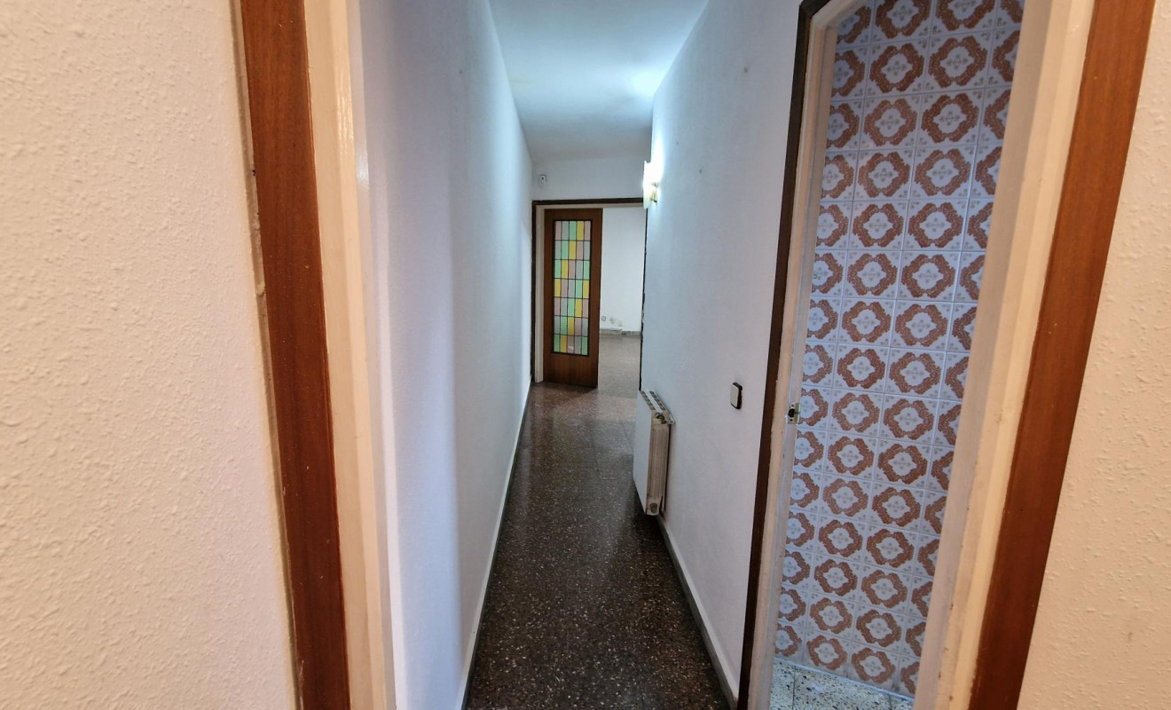 Reventa - Apartamento / piso - Hospitalet de Llobregat, l - Collblanc