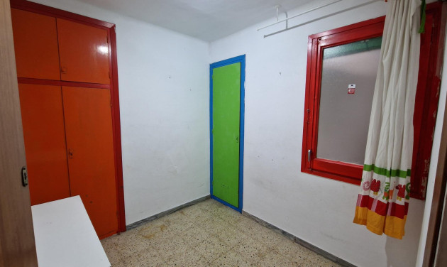 Reventa - Apartamento / piso - Hospitalet de Llobregat, l - Collblanc