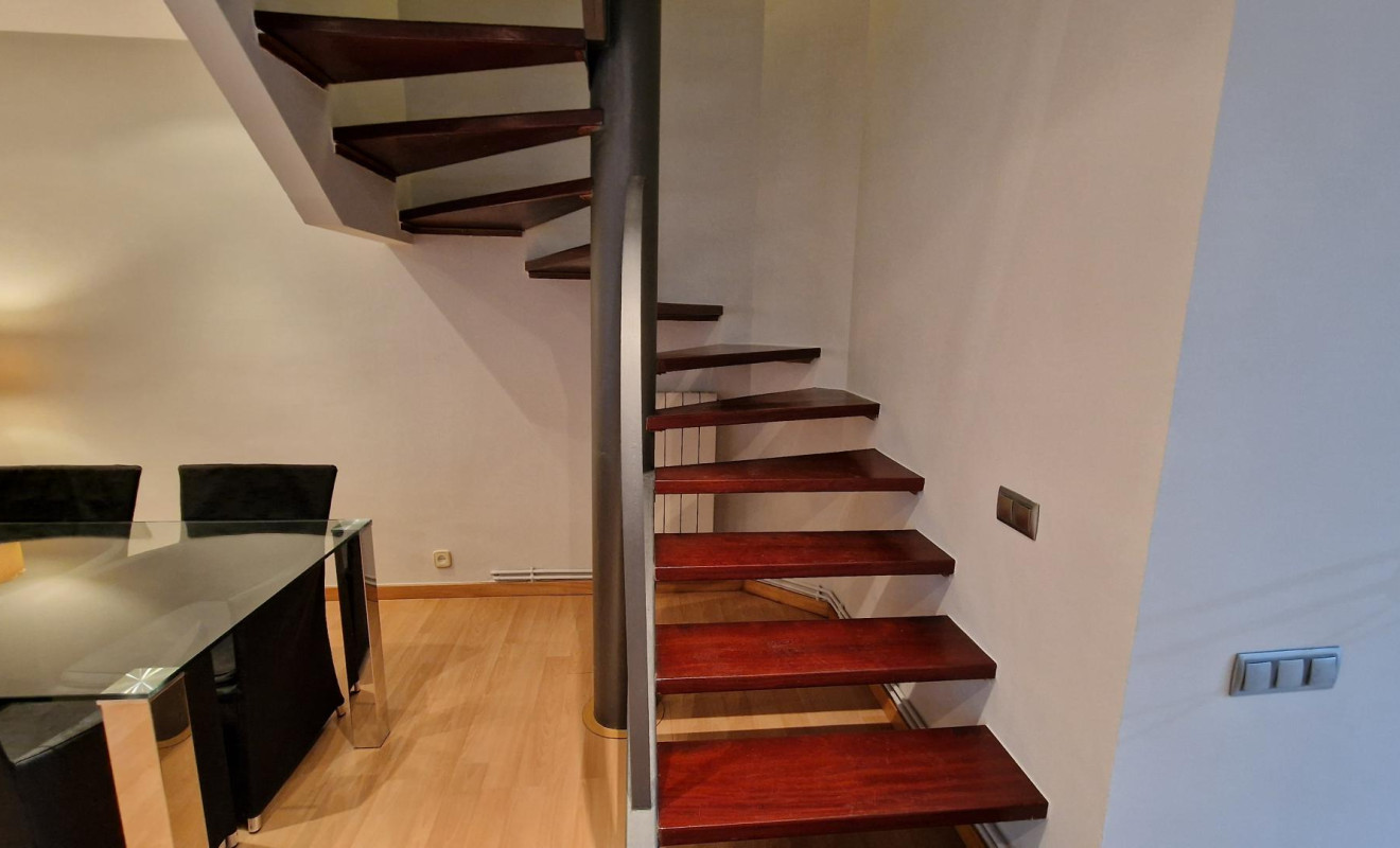 Reventa - Duplex - Hospitalet de Llobregat, l - Florida
