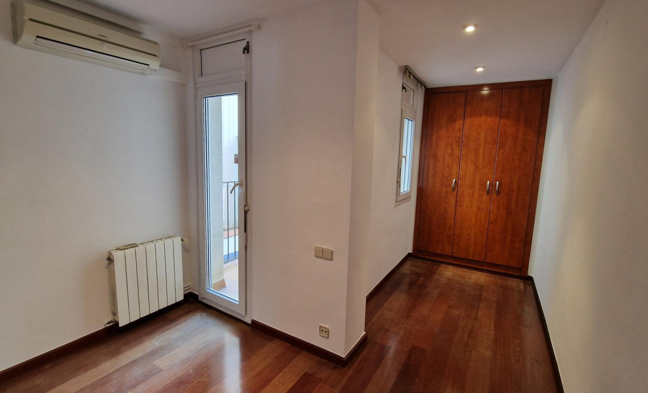 Reventa - Duplex - Hospitalet de Llobregat, l - Florida