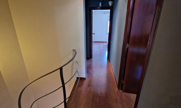 Reventa - Duplex - Hospitalet de Llobregat, l - Florida