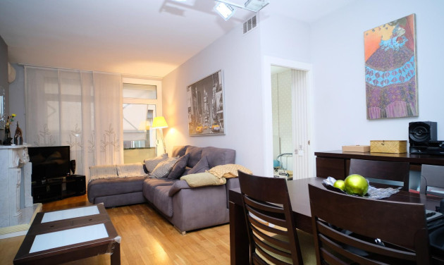 Reventa - Apartamento / piso - Barcelona - Gràcia / Vila de Gràcia