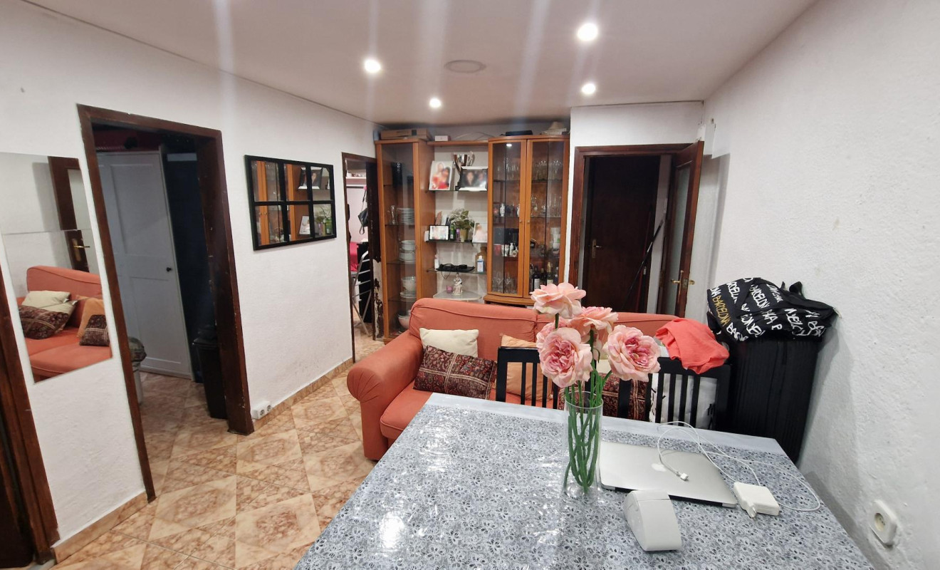 Herverkoop - Appartement / flat - Hospitalet de Llobregat, l - Florida