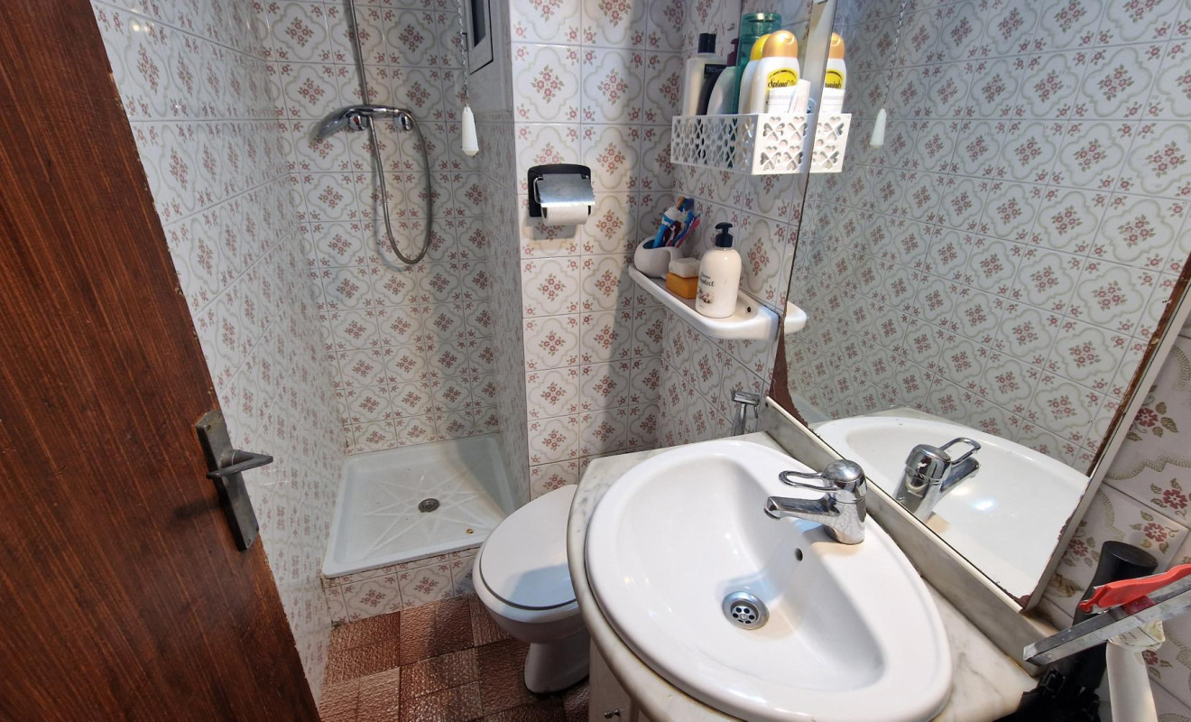 Herverkoop - Appartement / flat - Hospitalet de Llobregat, l - Florida