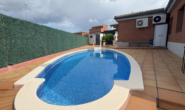 Resale - Villa - Masquefa