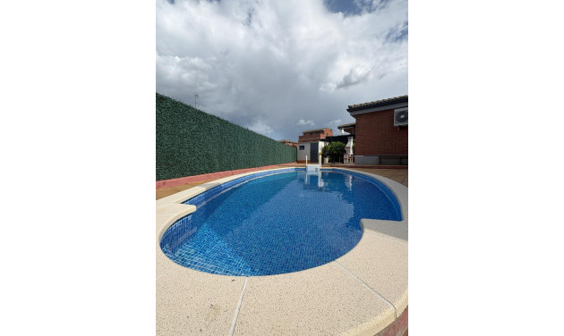 Resale - Villa - Masquefa