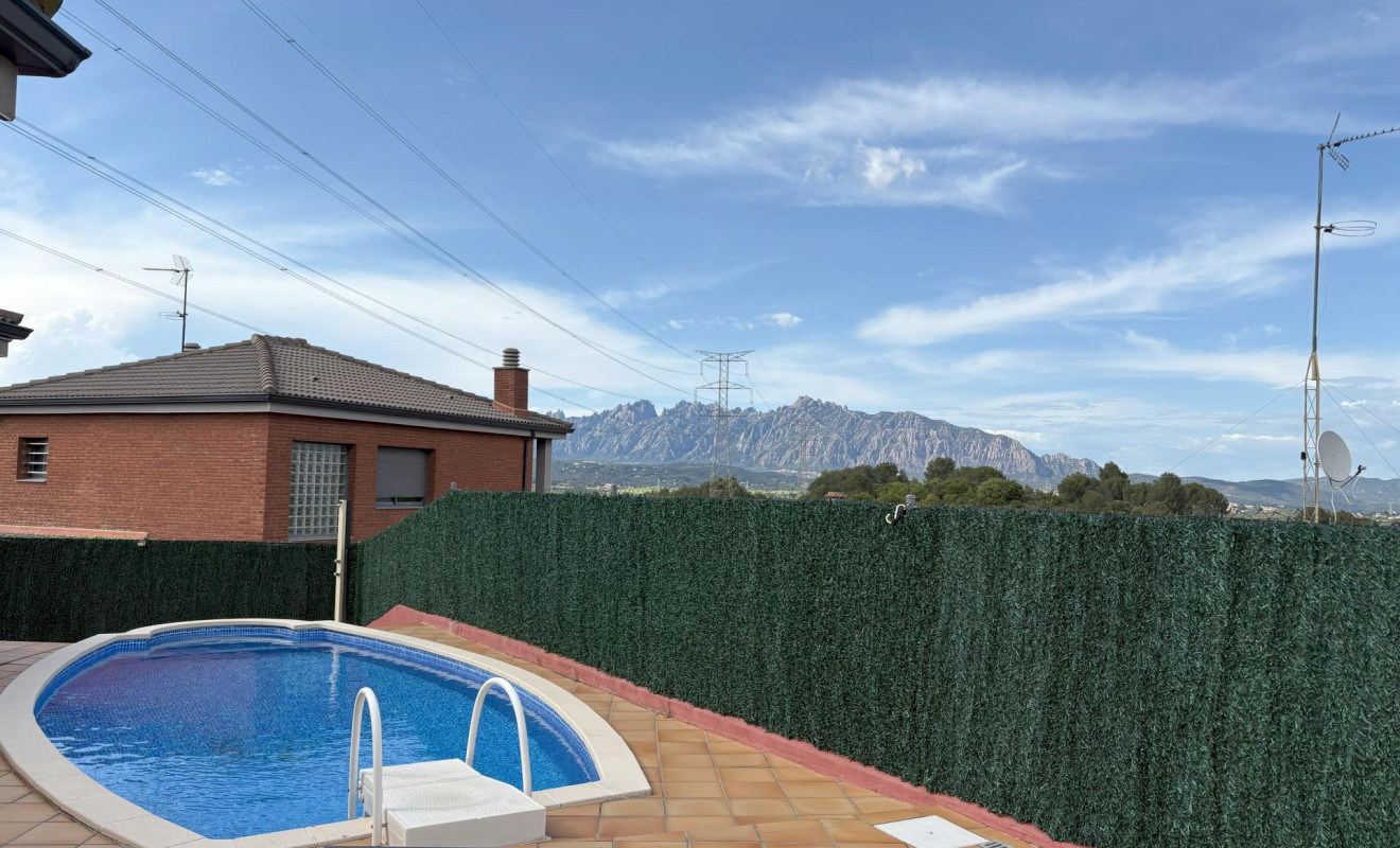 Resale - Villa - Masquefa
