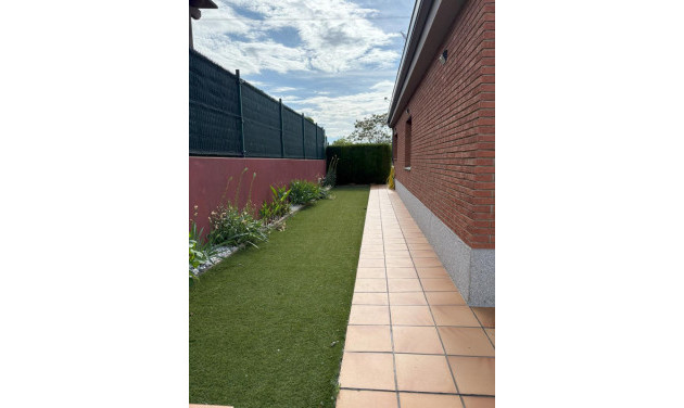 Resale - Villa - Masquefa