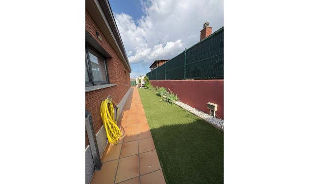 Resale - Villa - Masquefa