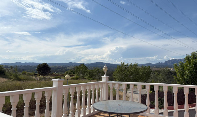 Resale - Villa - Masquefa