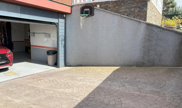 Resale - Villa - Masquefa