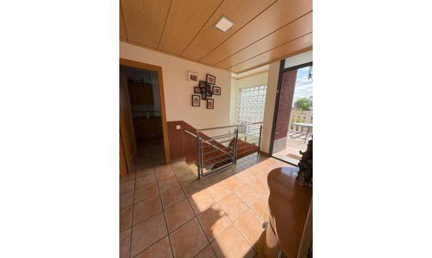 Resale - Villa - Masquefa
