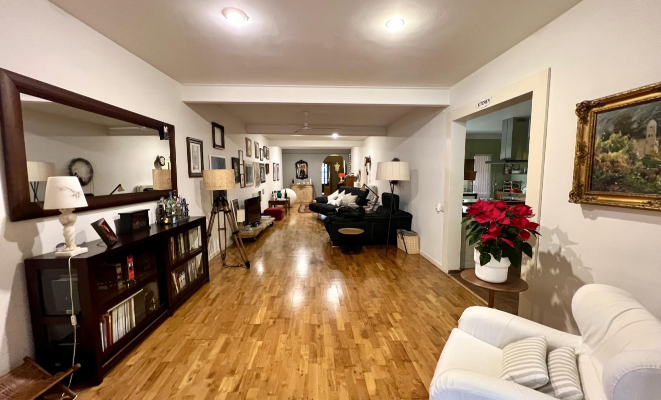 Reventa - Apartamento / piso - Barcelona - Ciutat Vella / Sant Pere