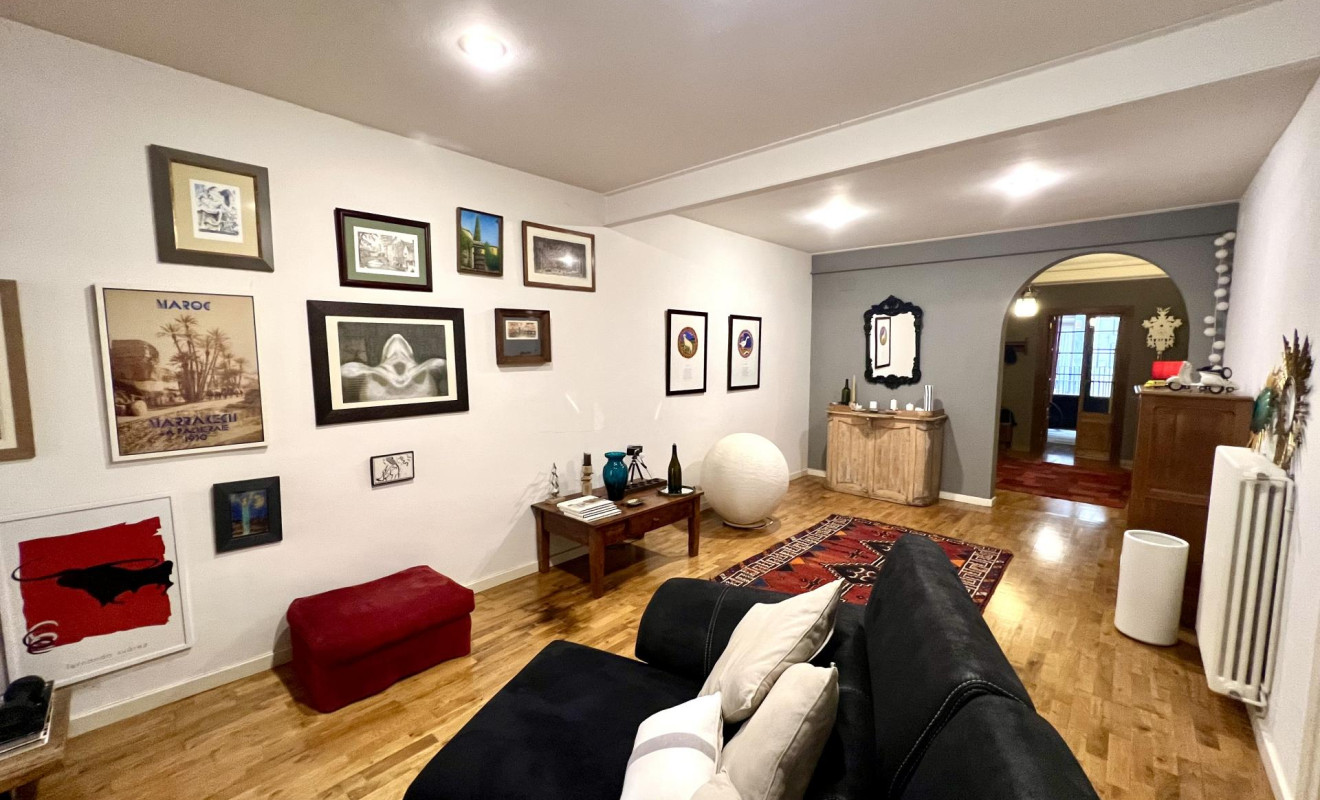 Reventa - Apartamento / piso - Barcelona - Ciutat Vella / Sant Pere