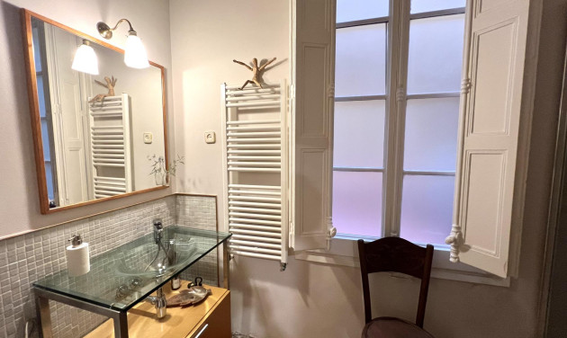Reventa - Apartamento / piso - Barcelona - Ciutat Vella / Sant Pere