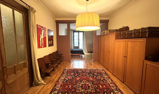 Reventa - Apartamento / piso - Barcelona - Ciutat Vella / Sant Pere