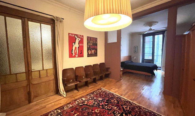 Reventa - Apartamento / piso - Barcelona - Ciutat Vella / Sant Pere