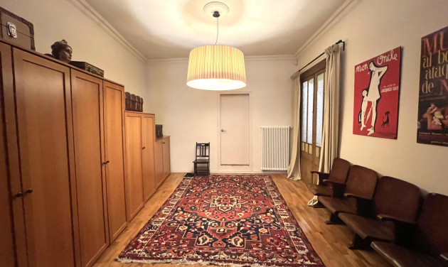 Reventa - Apartamento / piso - Barcelona - Ciutat Vella / Sant Pere