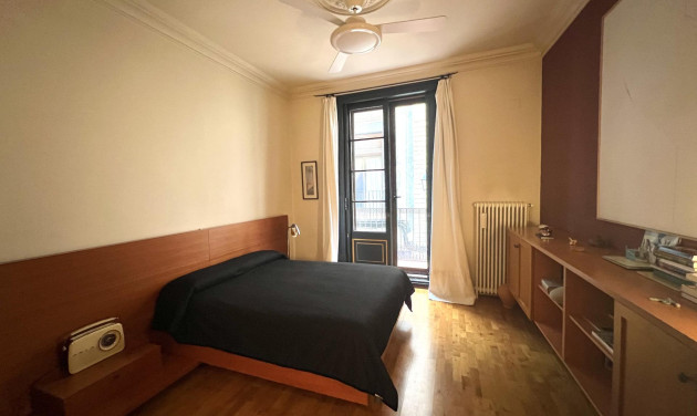 Reventa - Apartamento / piso - Barcelona - Ciutat Vella / Sant Pere