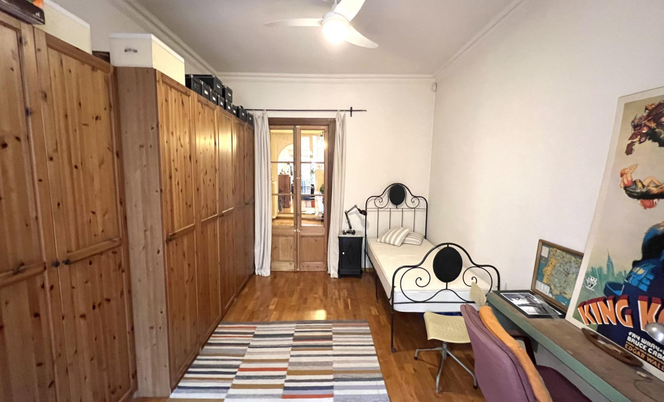 Reventa - Apartamento / piso - Barcelona - Ciutat Vella / Sant Pere