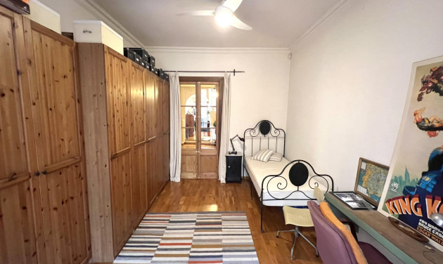 Reventa - Apartamento / piso - Barcelona - Ciutat Vella / Sant Pere