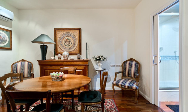 Reventa - Apartamento / piso - Barcelona - Eixample / Nova Esquerra Eixample