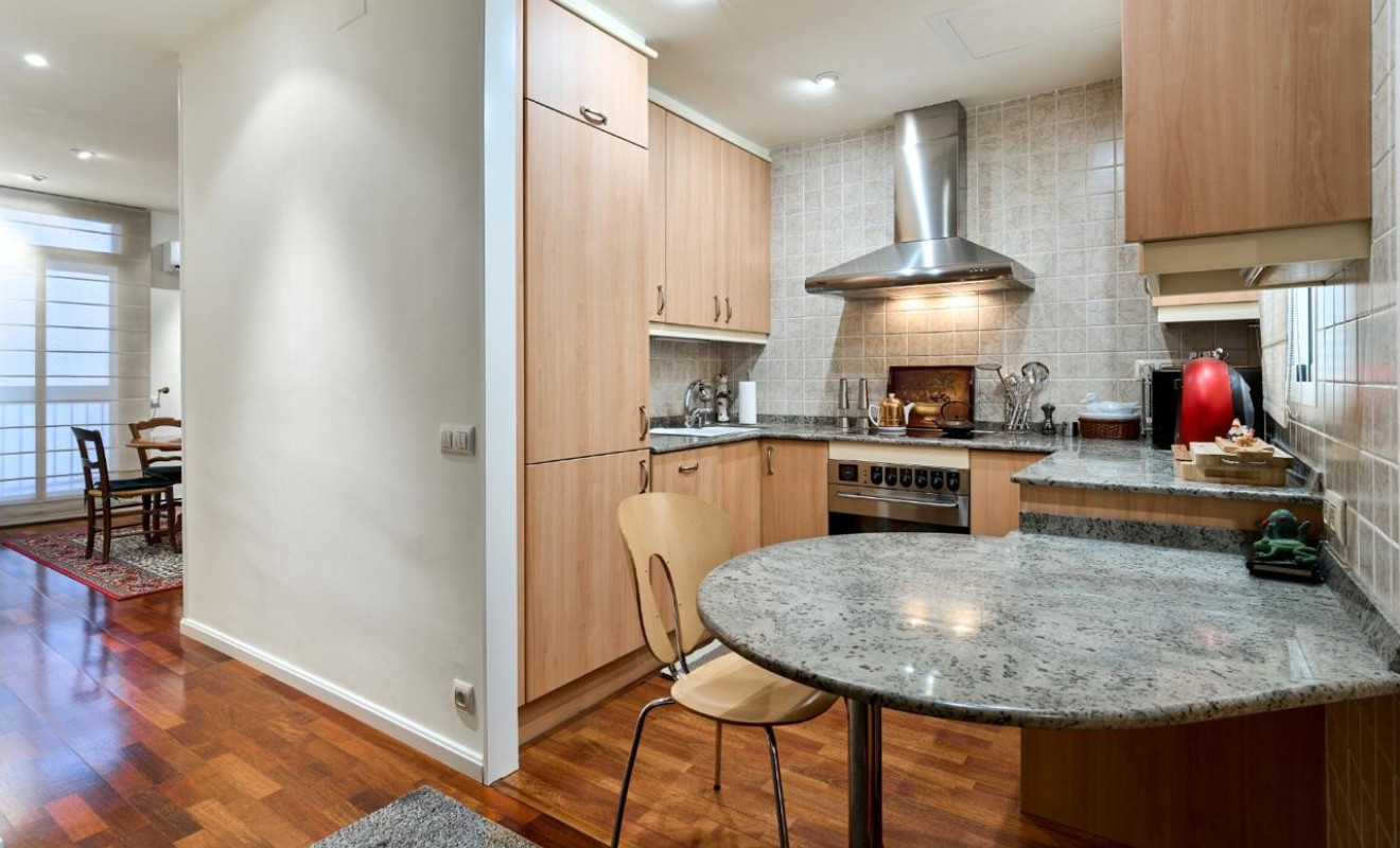 Reventa - Apartamento / piso - Barcelona - Eixample / Nova Esquerra Eixample