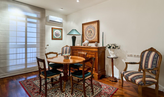 Reventa - Apartamento / piso - Barcelona - Eixample / Nova Esquerra Eixample