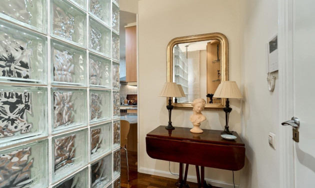Reventa - Apartamento / piso - Barcelona - Eixample / Nova Esquerra Eixample